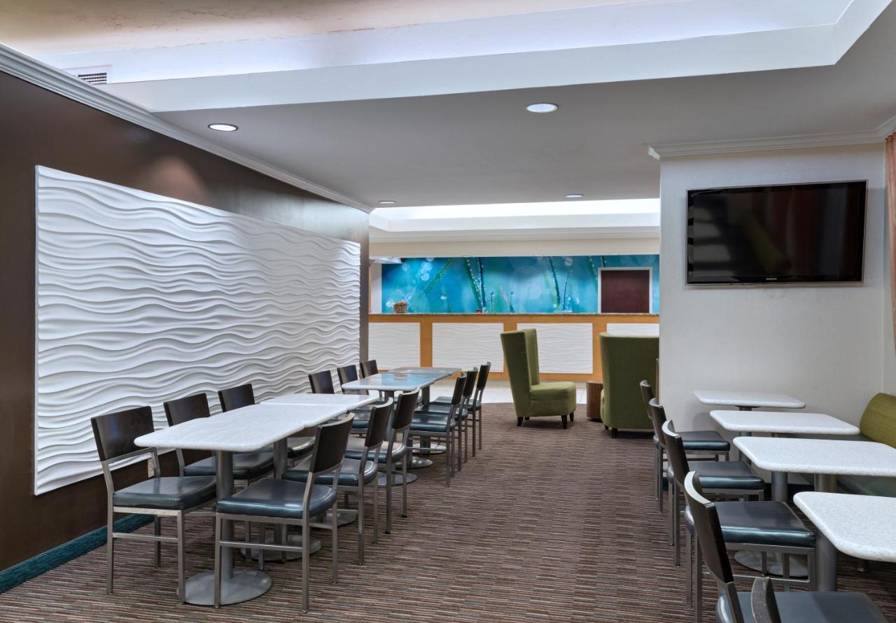Springhill Suites By Marriott Lawton Exterior photo