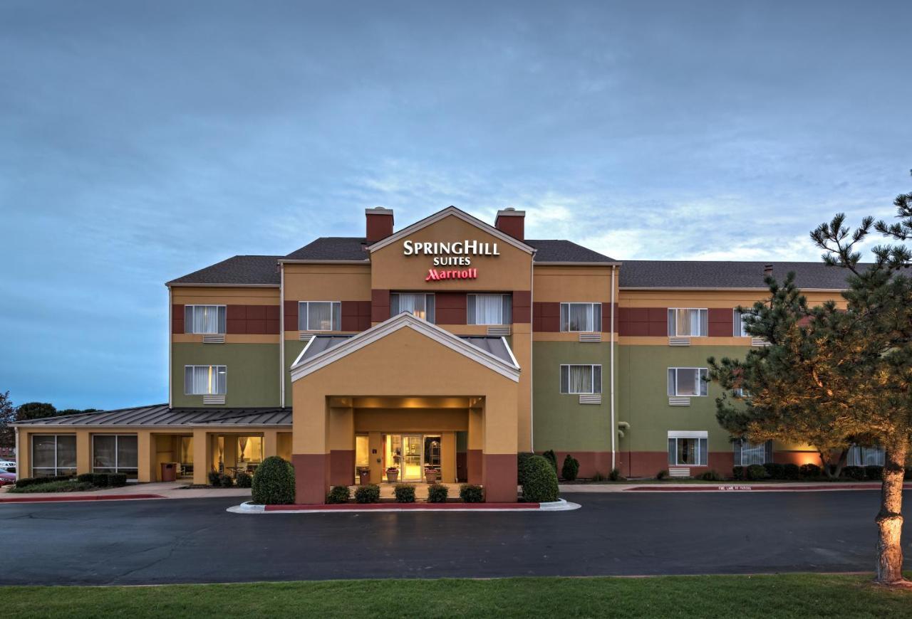 Springhill Suites By Marriott Lawton Exterior photo
