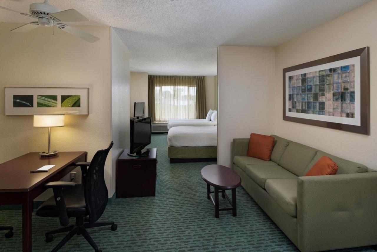 Springhill Suites By Marriott Lawton Exterior photo